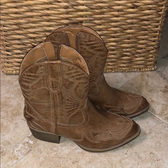 coconuts matisse cowboy boots